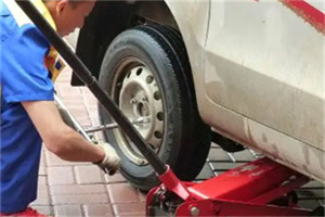 句容附近拖车24小时服务热线电话