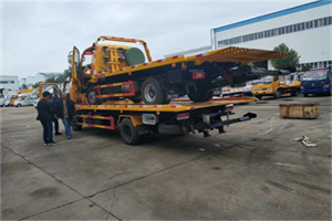 句容同城汽车补胎